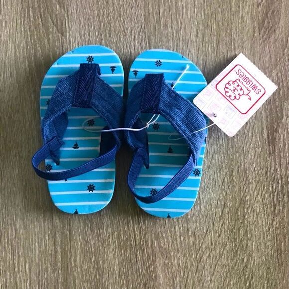NWT … SWIGGLES “Size: Small (5-6)” Flip Flop Shoes - Picture 1 of 3